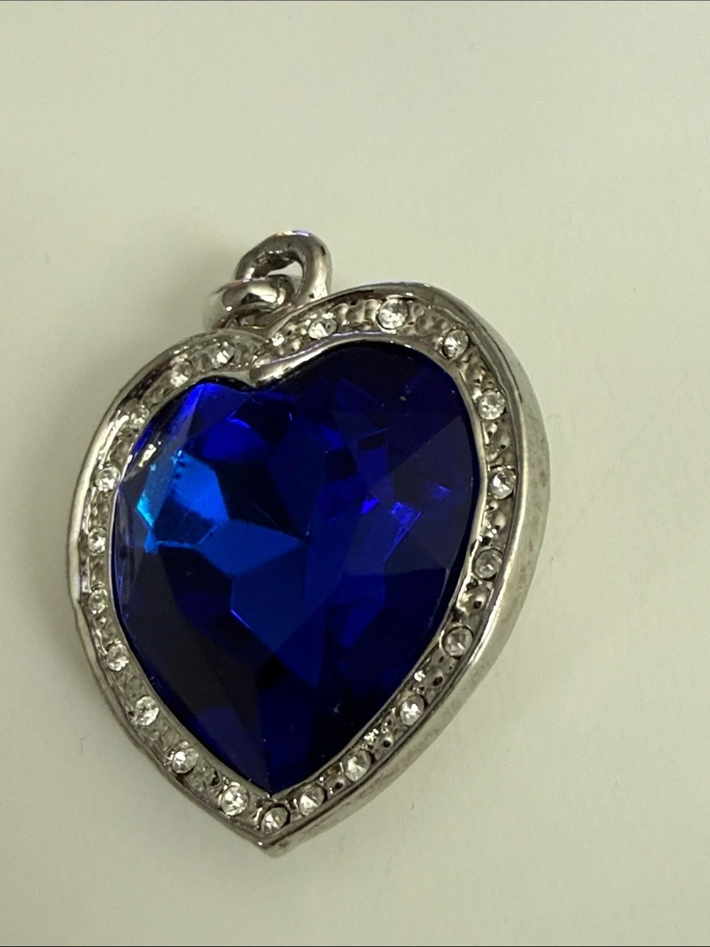 VTG Blue Heart Crystal Pendant for Necklace Silver-Tone charm rich blue titanic